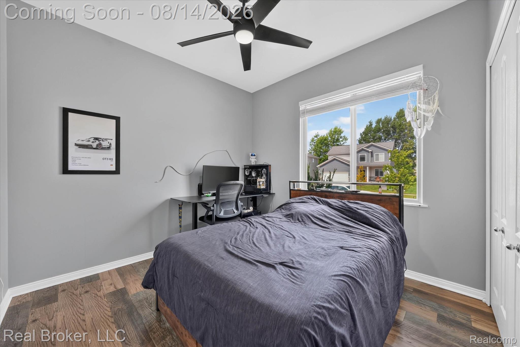 322 Hidden River E