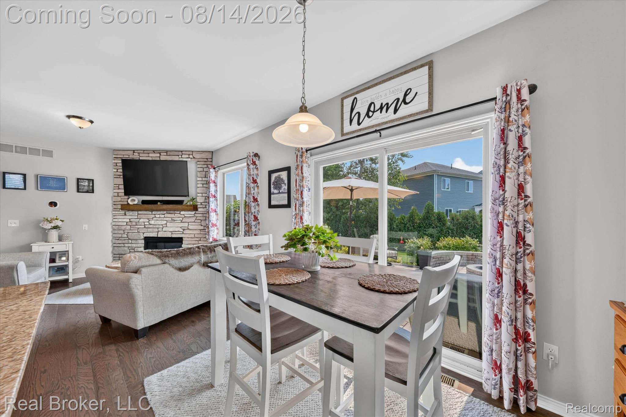 322 Hidden River E