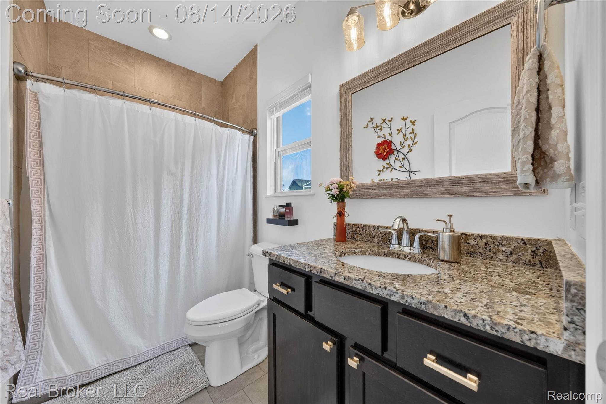 322 Hidden River E