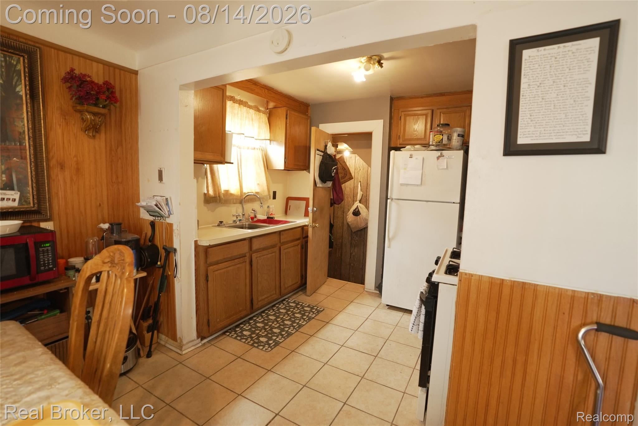9557 Meyers Road