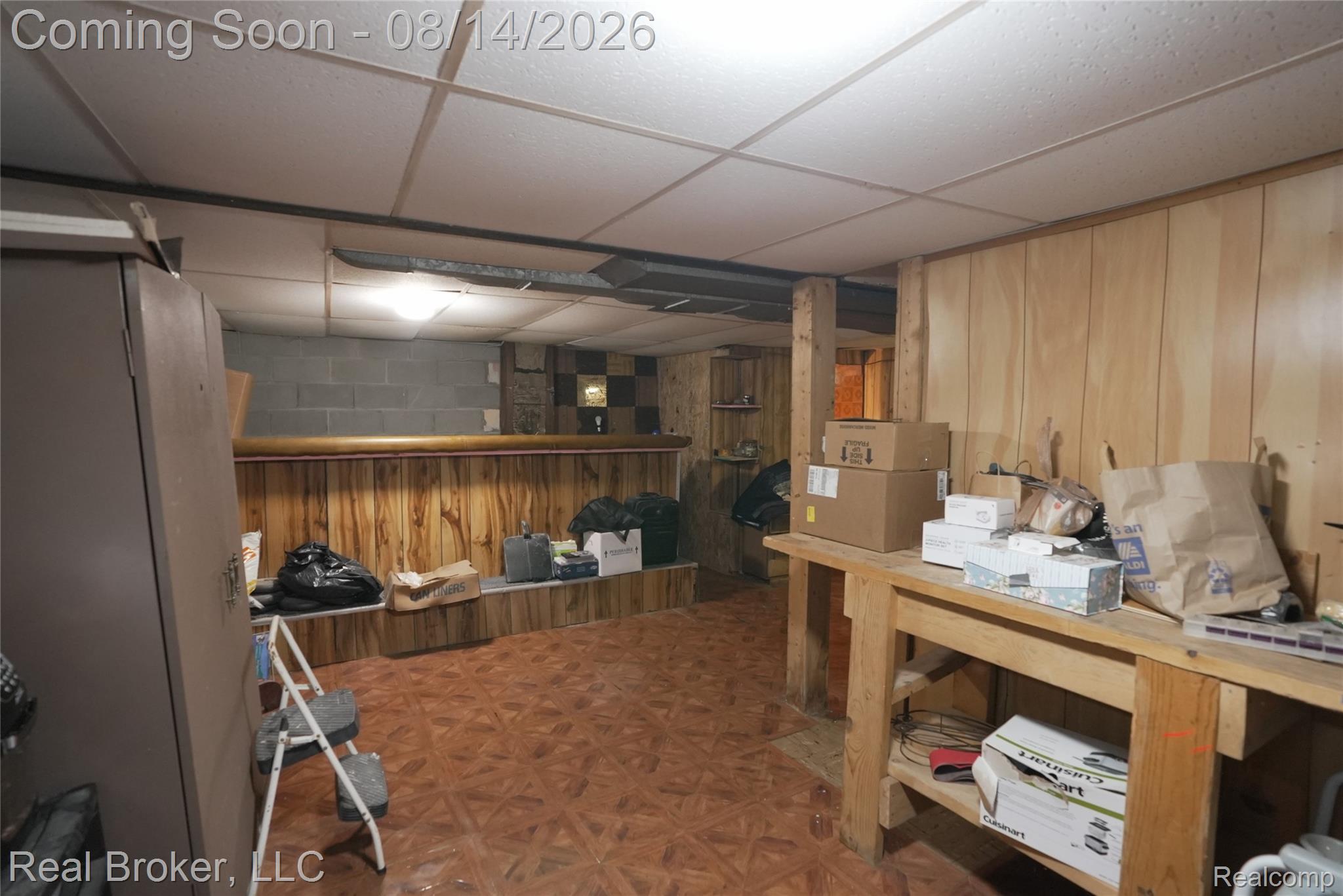 9557 Meyers Road