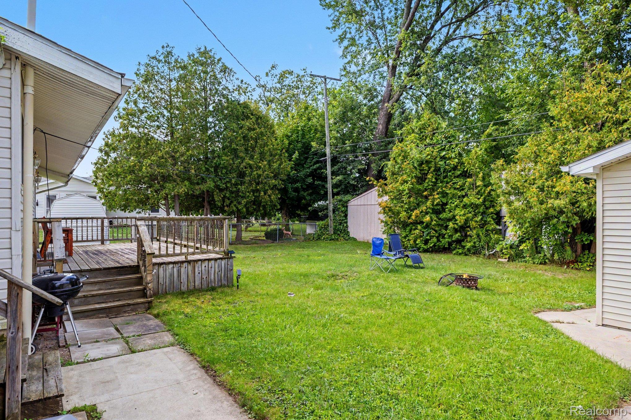 7313 Oak Road