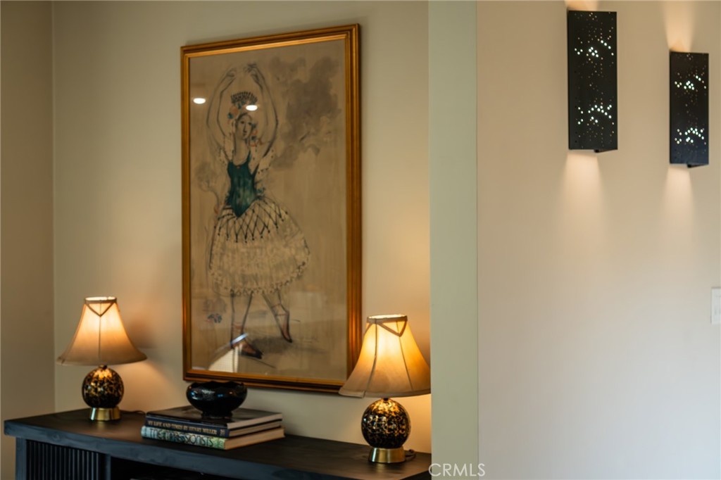 785 W Harriet Street