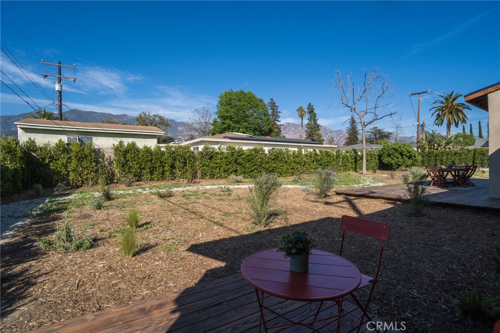 785 W Harriet Street