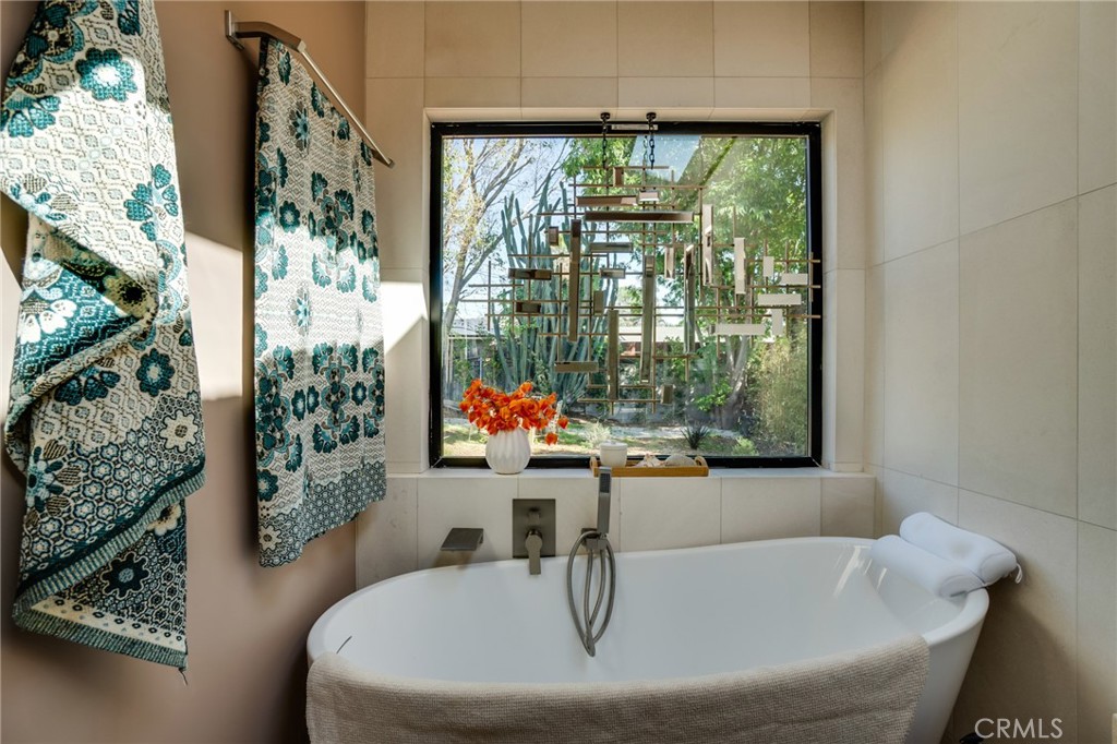 785 W Harriet Street