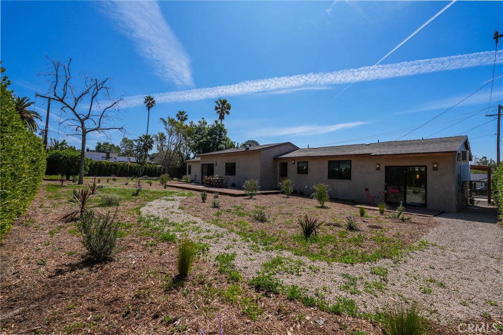 785 W Harriet Street