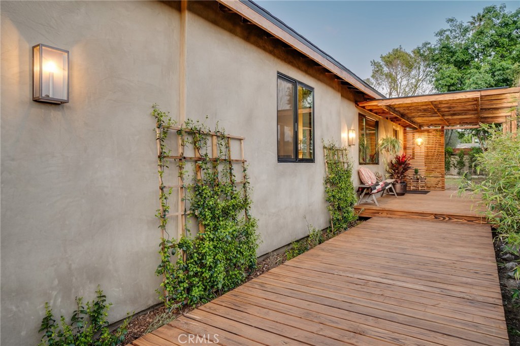 785 W Harriet Street