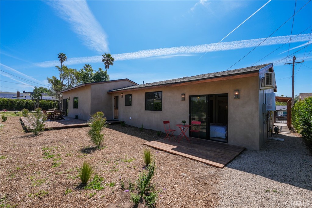 785 W Harriet Street