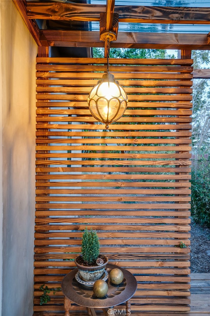 785 W Harriet Street