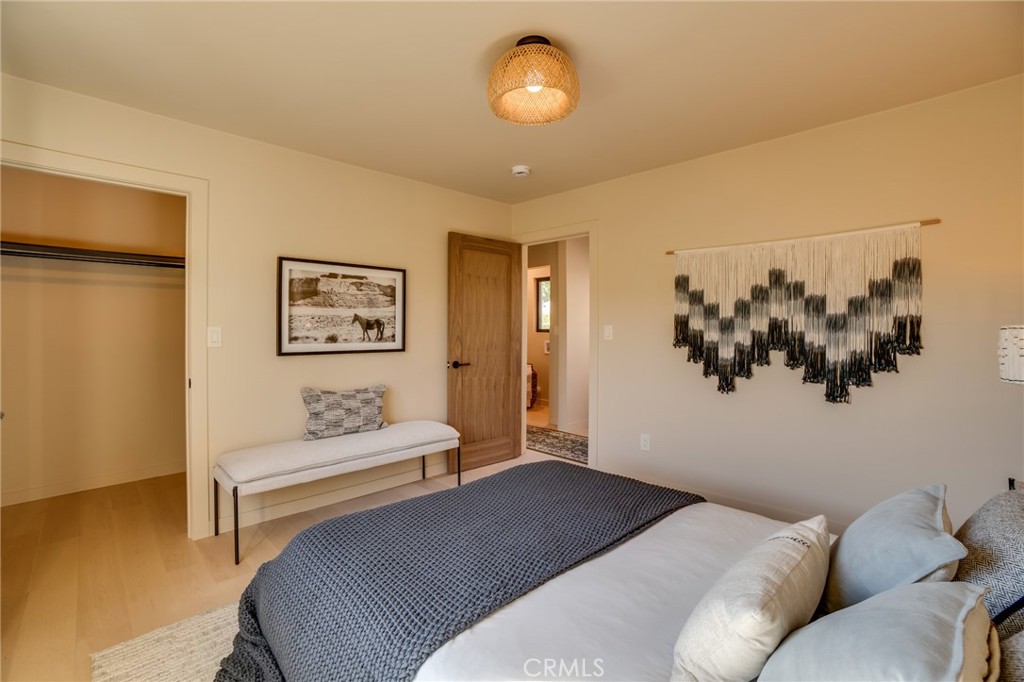 785 W Harriet Street