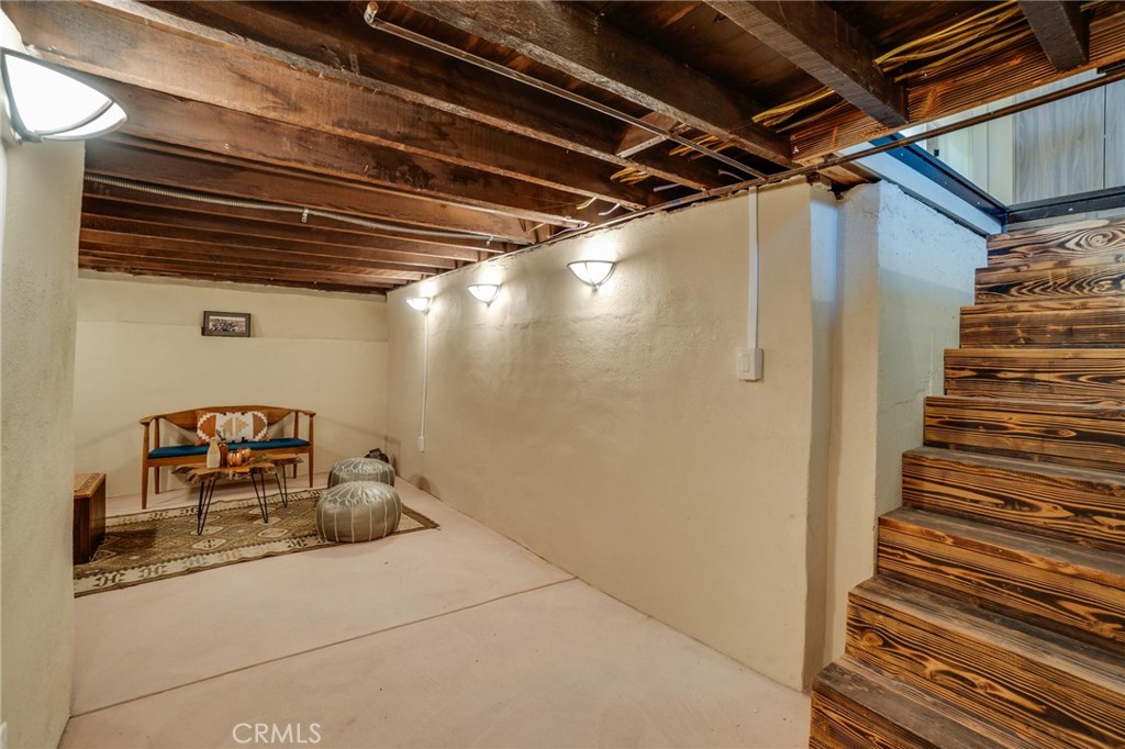 785 W Harriet Street