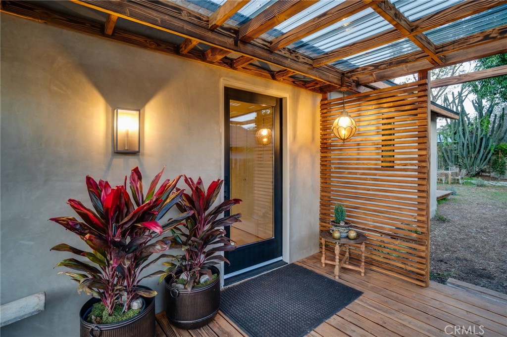 785 W Harriet Street