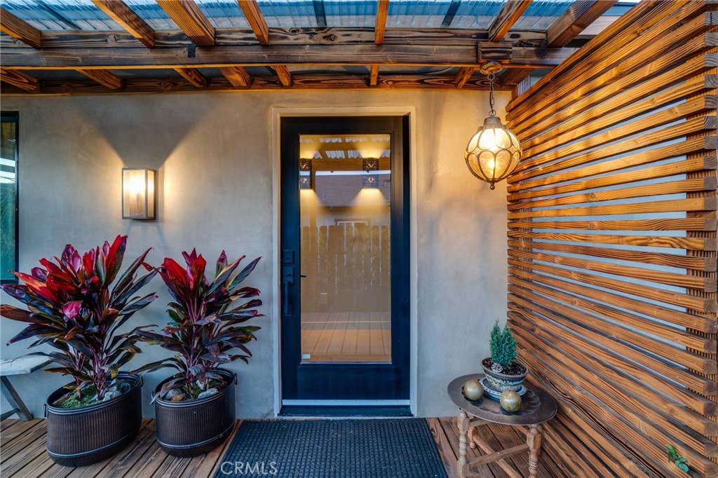 785 W Harriet Street