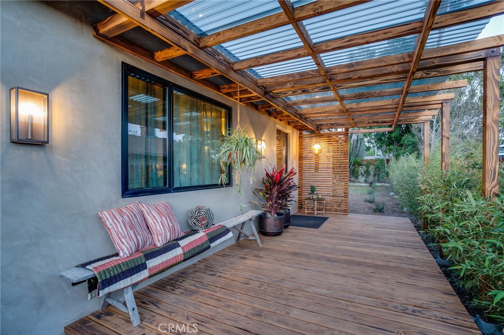 785 W Harriet Street