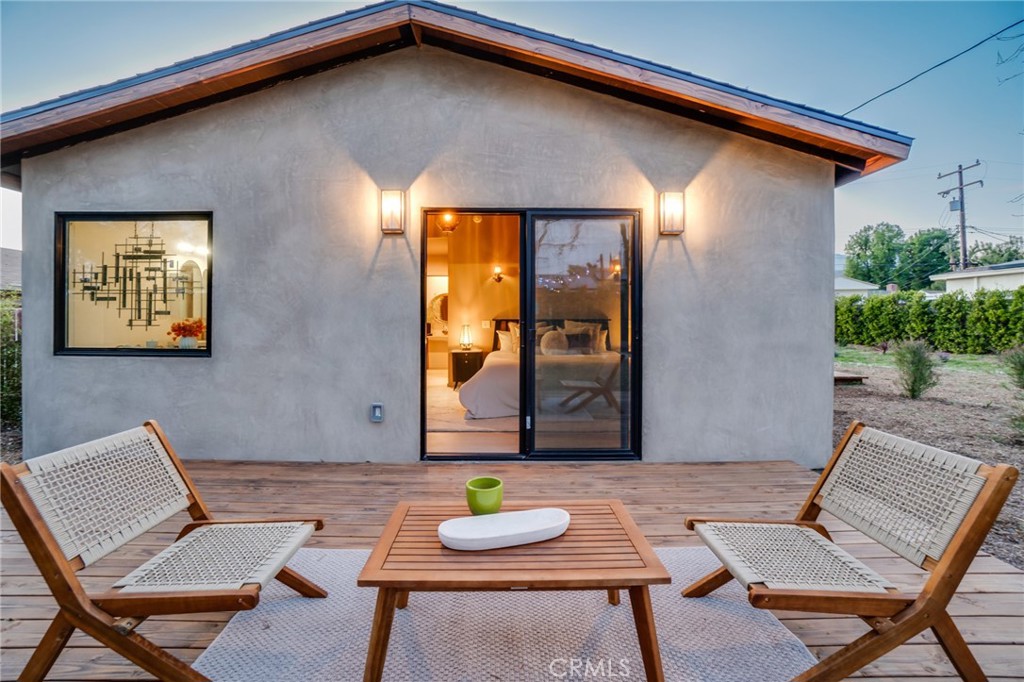 785 W Harriet Street