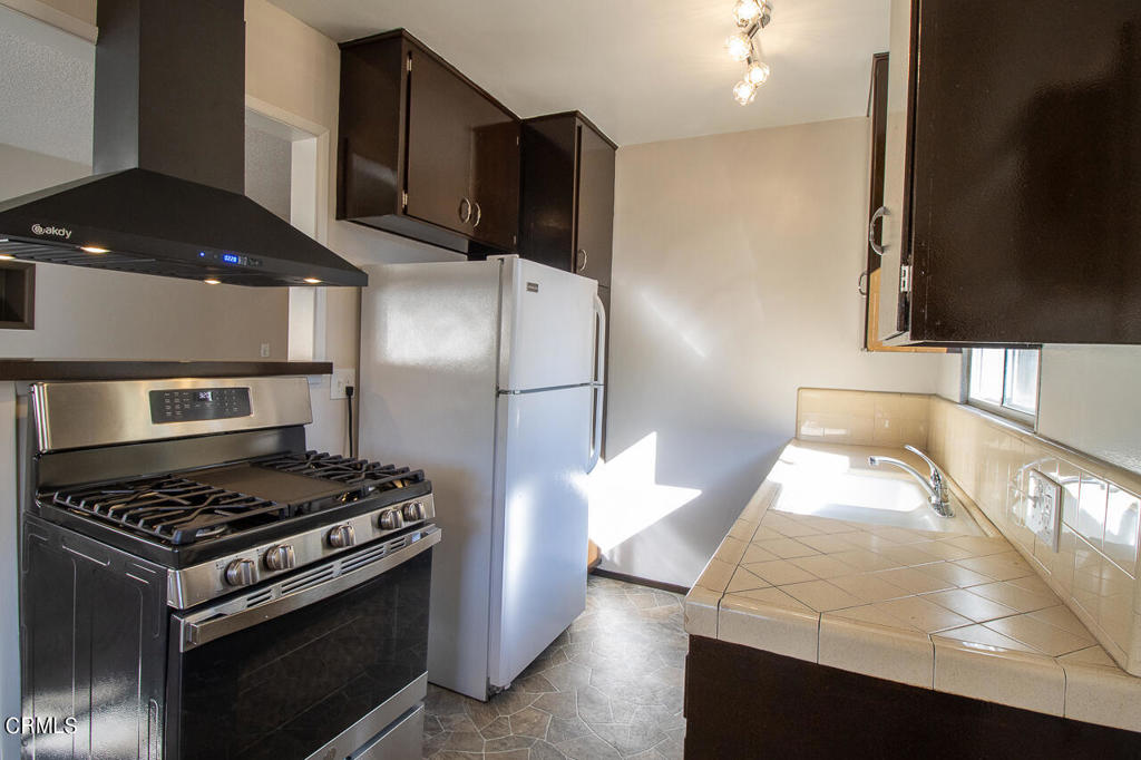 42 S Greenwood Avenue Unit: 2 