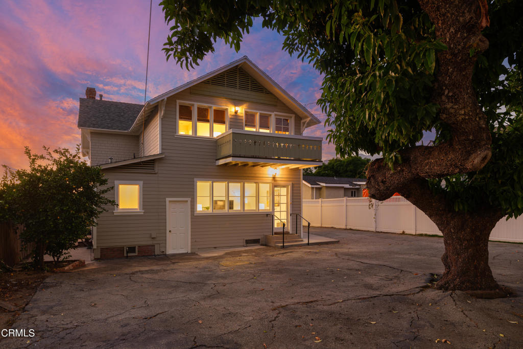 232 S Heliotrope Avenue