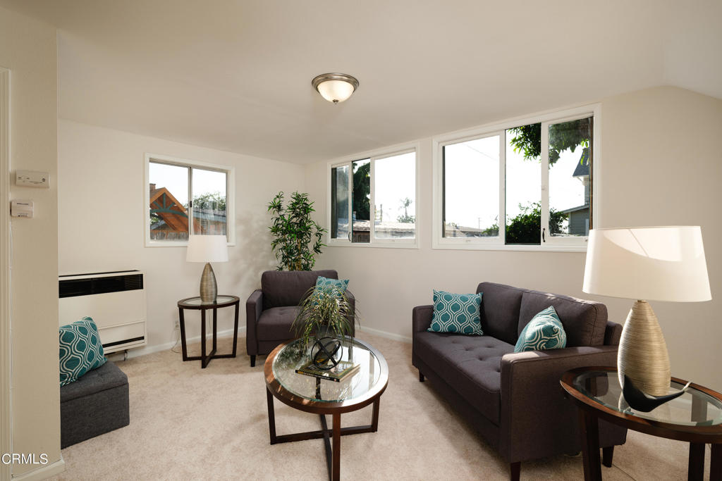 232 S Heliotrope Avenue