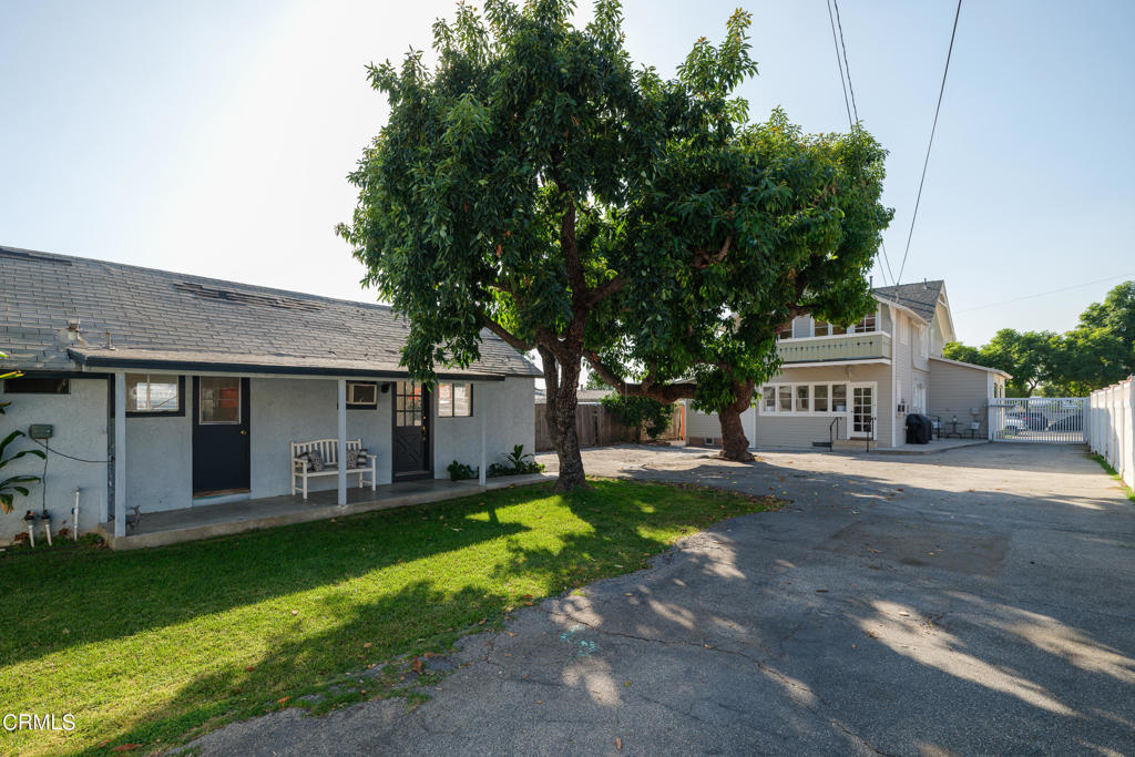 232 S Heliotrope Avenue