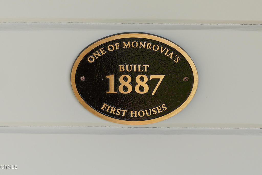 232 S Heliotrope Avenue