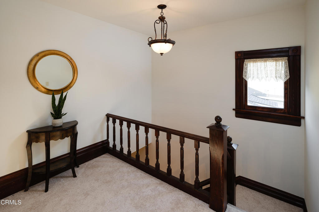 232 S Heliotrope Avenue