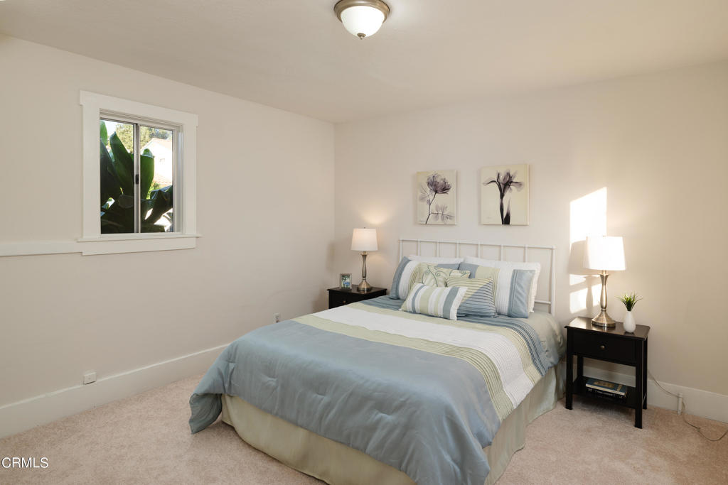 232 S Heliotrope Avenue