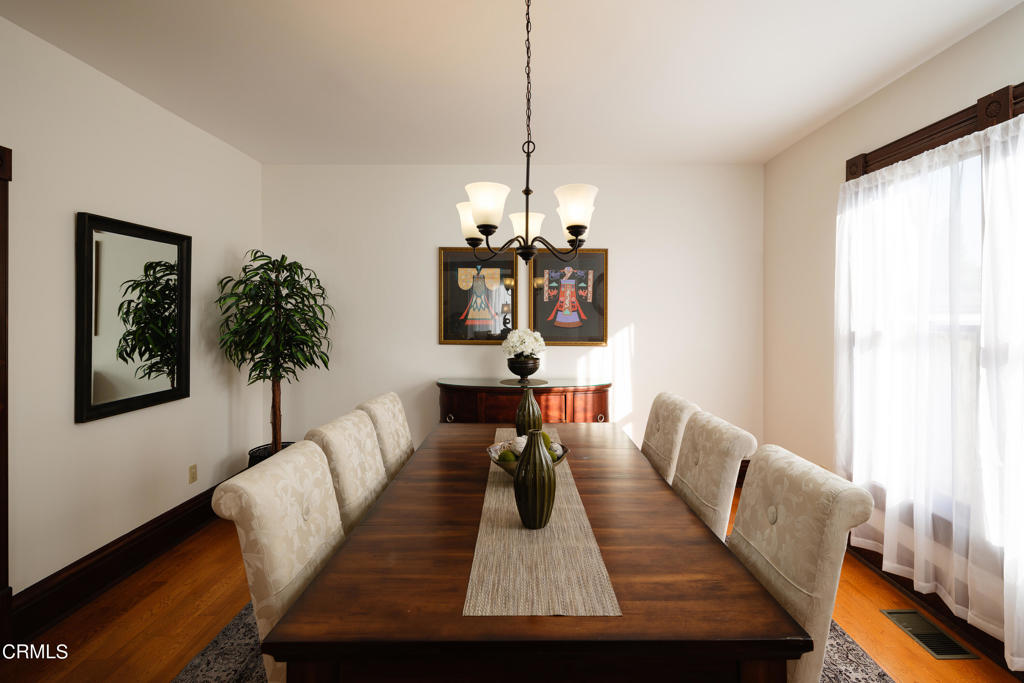 232 S Heliotrope Avenue