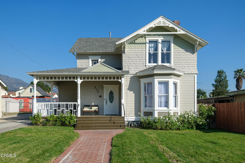 232 S Heliotrope Avenue