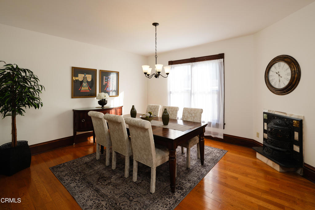 232 S Heliotrope Avenue