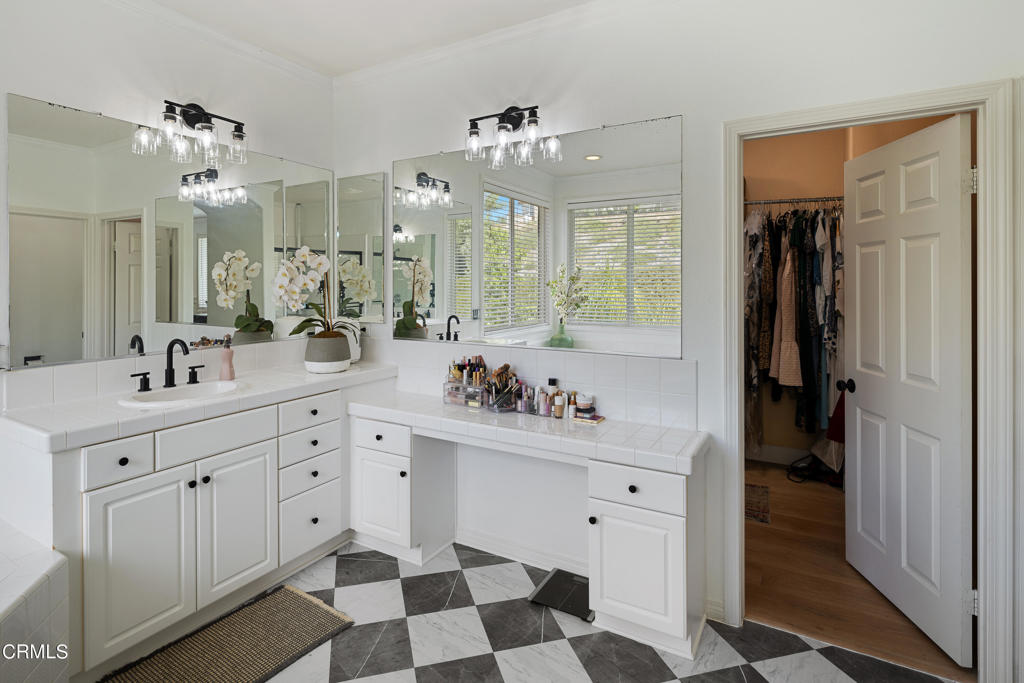 23853 Mission Puebla