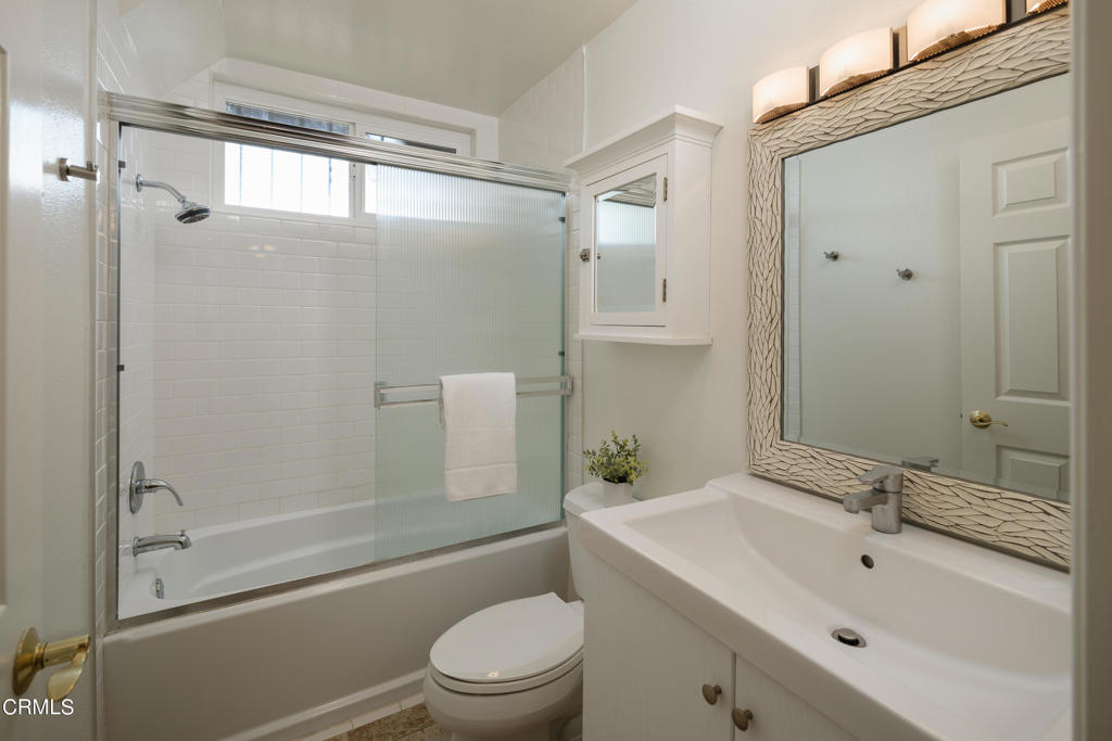 6525 La Mirada Avenue 103