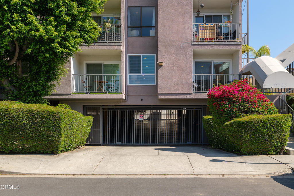 6525 La Mirada Avenue 103