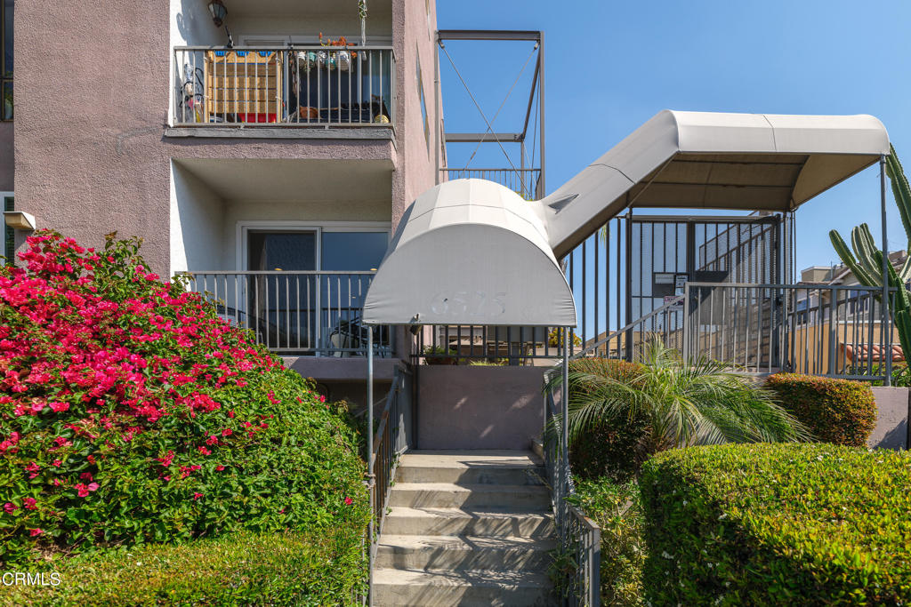 6525 La Mirada Avenue 103
