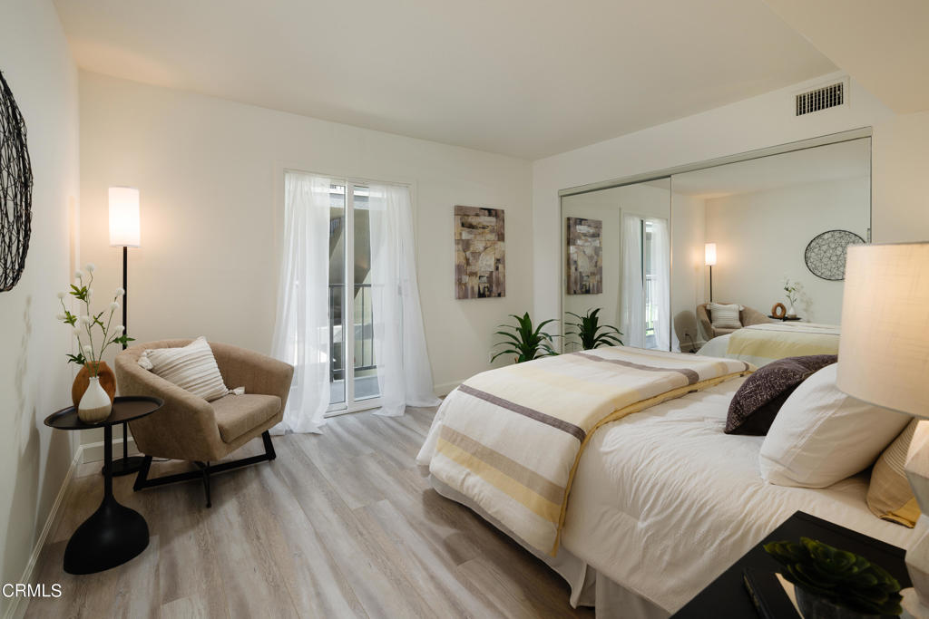 6525 La Mirada Avenue 103