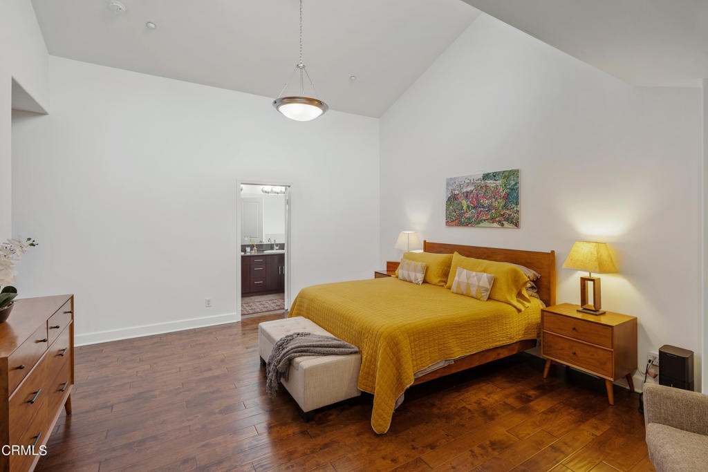 26 S Sunnyslope Avenue