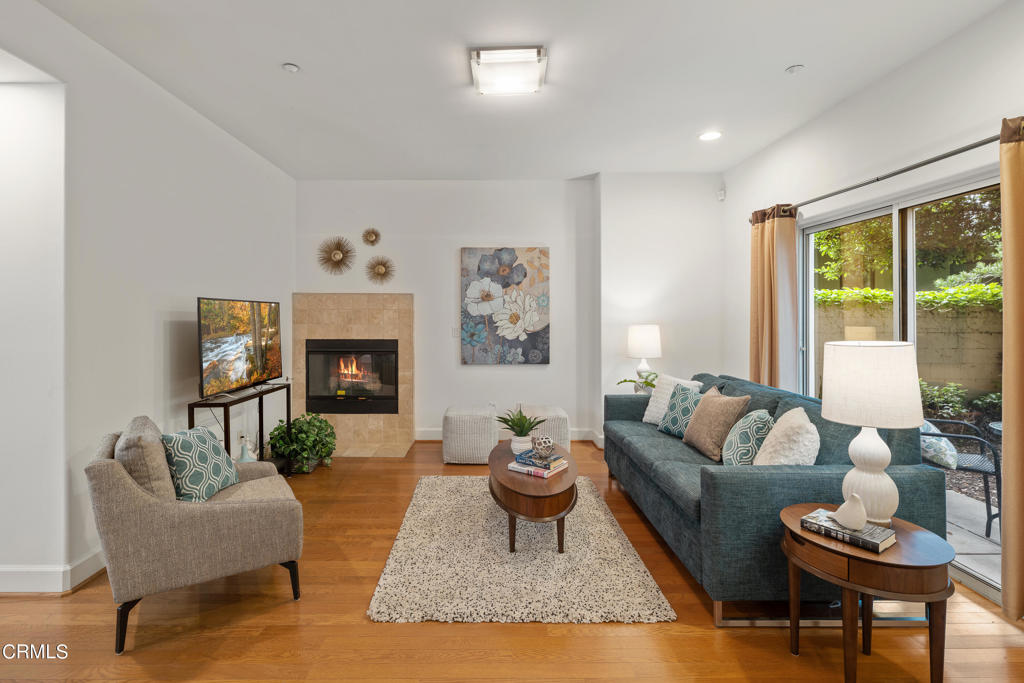 26 S Sunnyslope Avenue