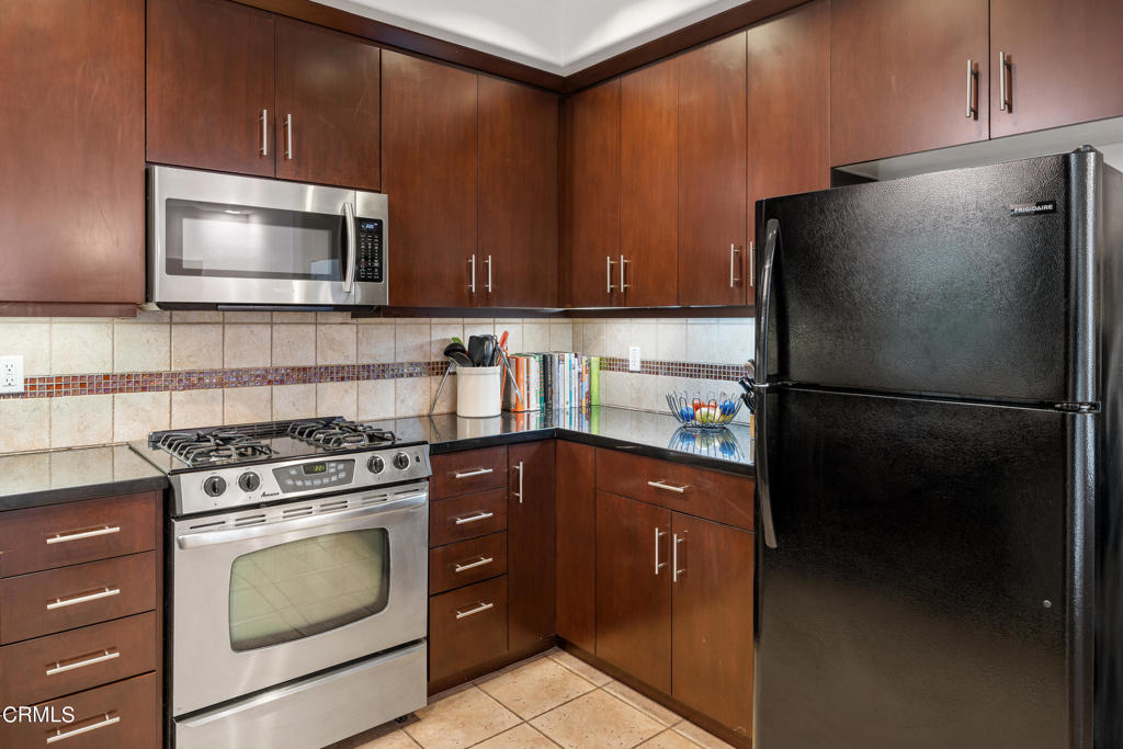 26 S Sunnyslope Avenue