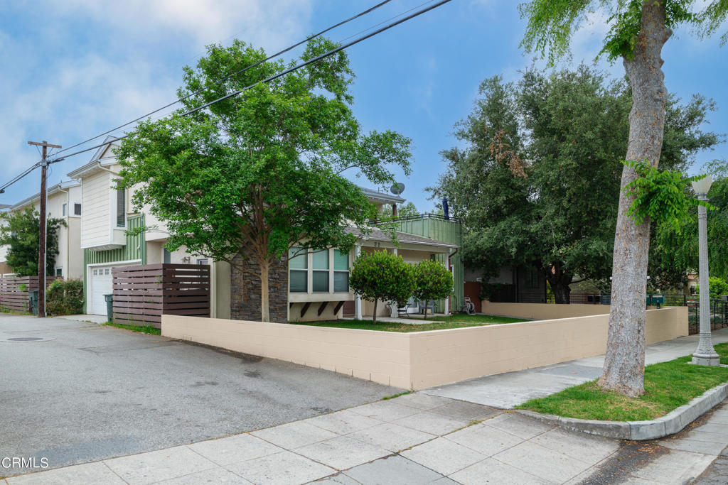 26 S Sunnyslope Avenue