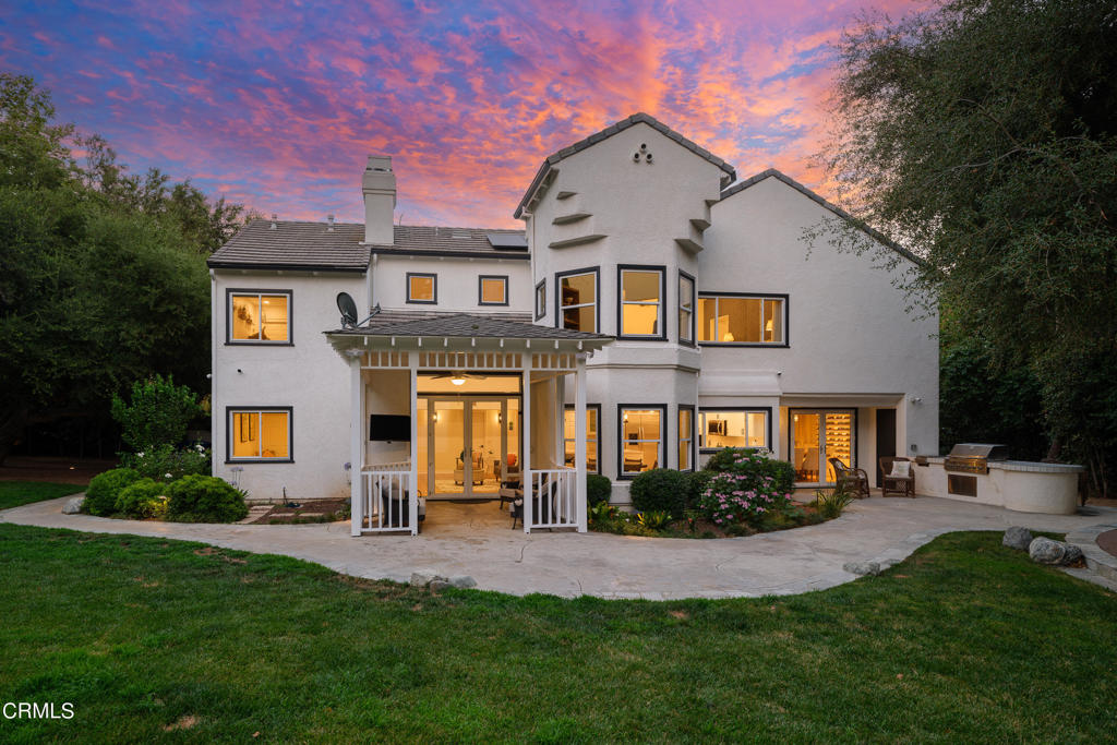 5516 Grey Feather Court