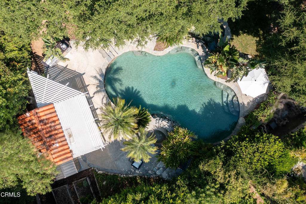 5516 Grey Feather Court