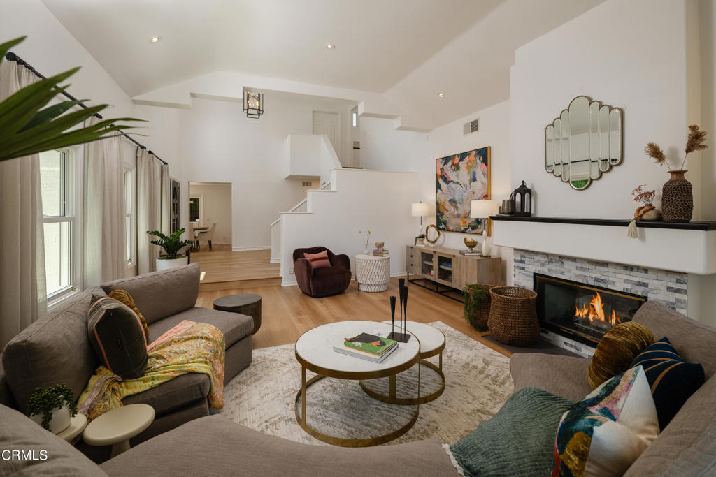 5516 Grey Feather Court