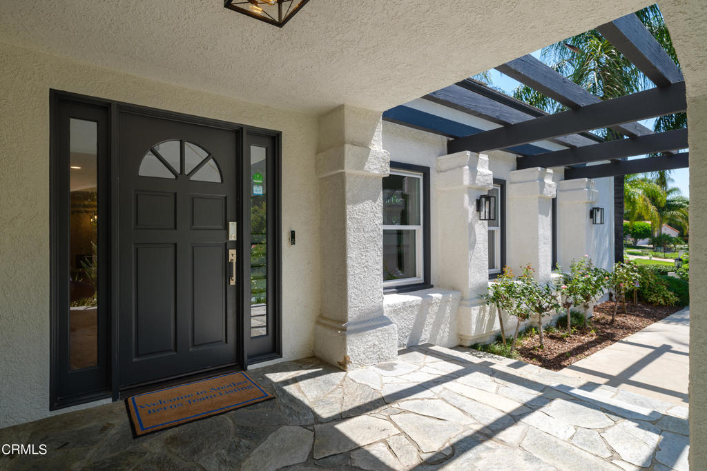 5516 Grey Feather Court