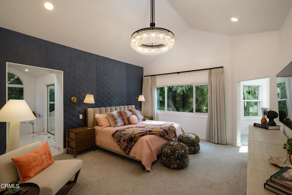 5516 Grey Feather Court