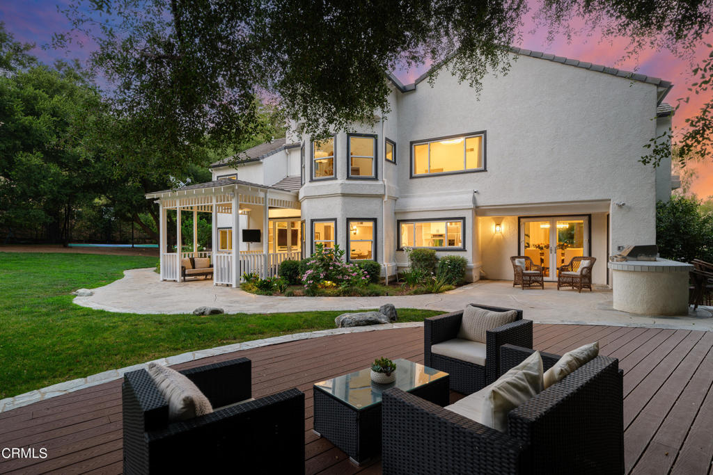 5516 Grey Feather Court