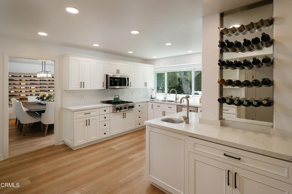 5516 Grey Feather Court