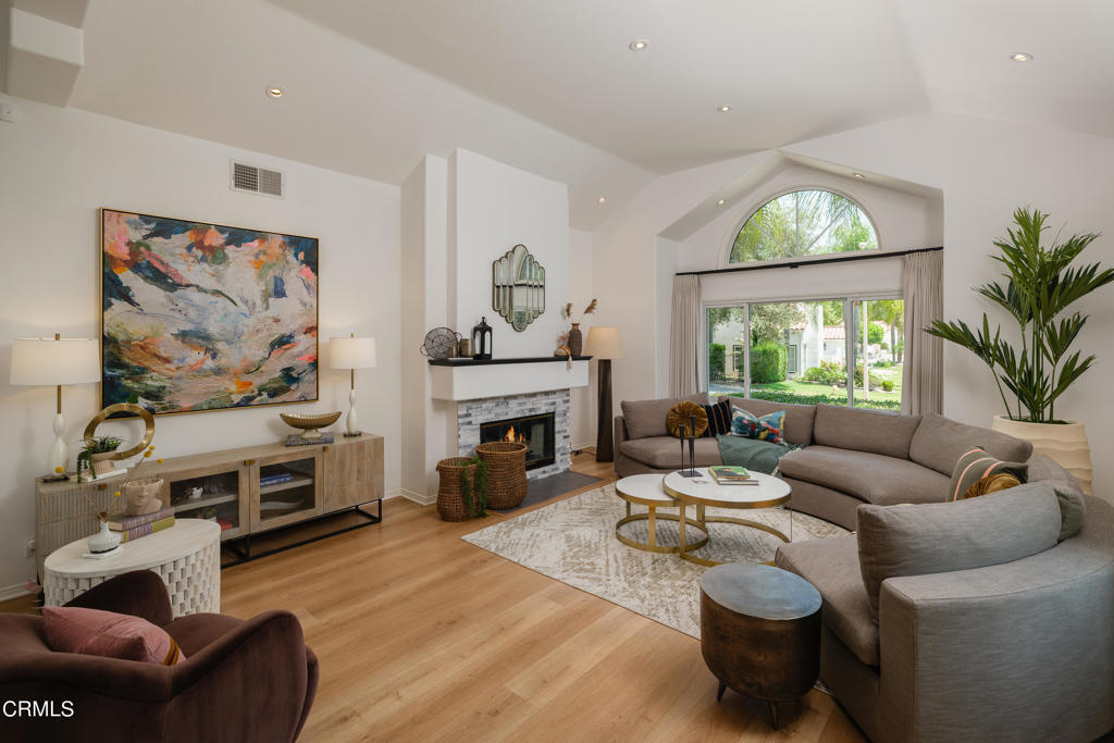 5516 Grey Feather Court