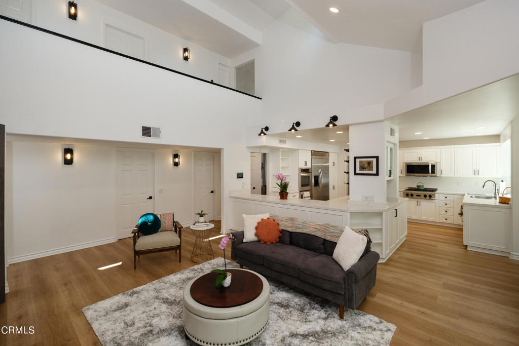 5516 Grey Feather Court