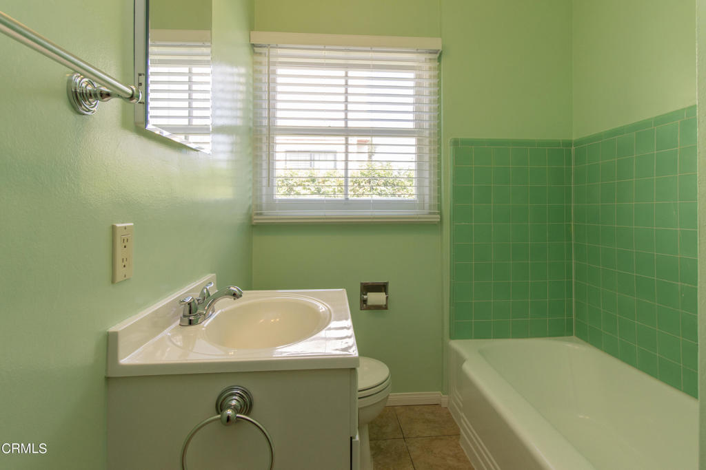 432 W Huntington Drive