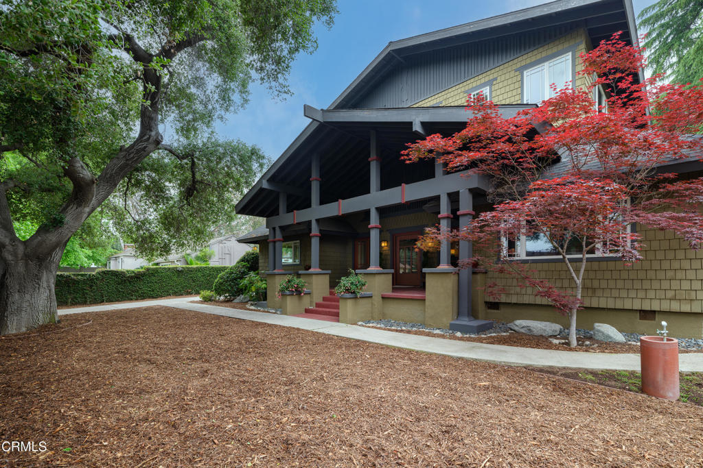 351 E Calaveras Street