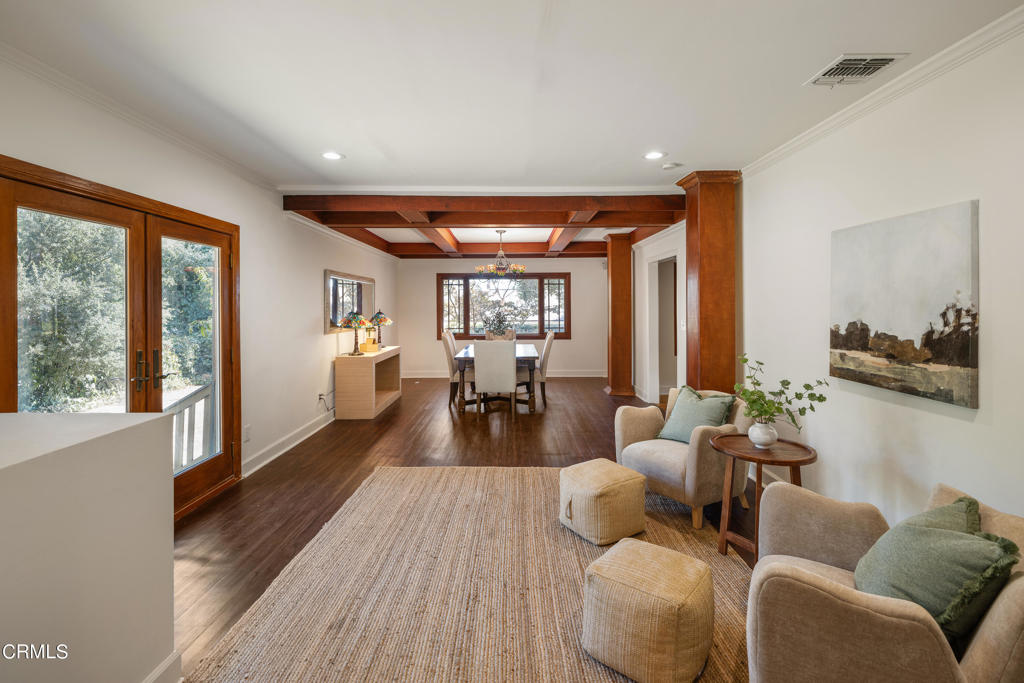 351 E Calaveras Street